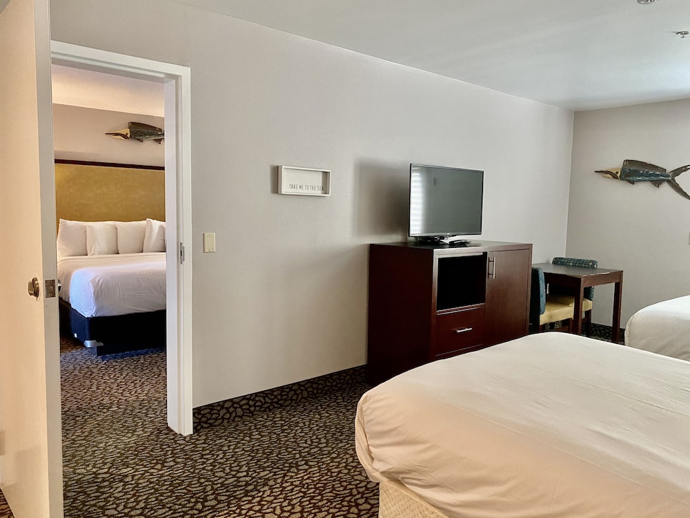 Morro Shores Inn And Suites - photo 24