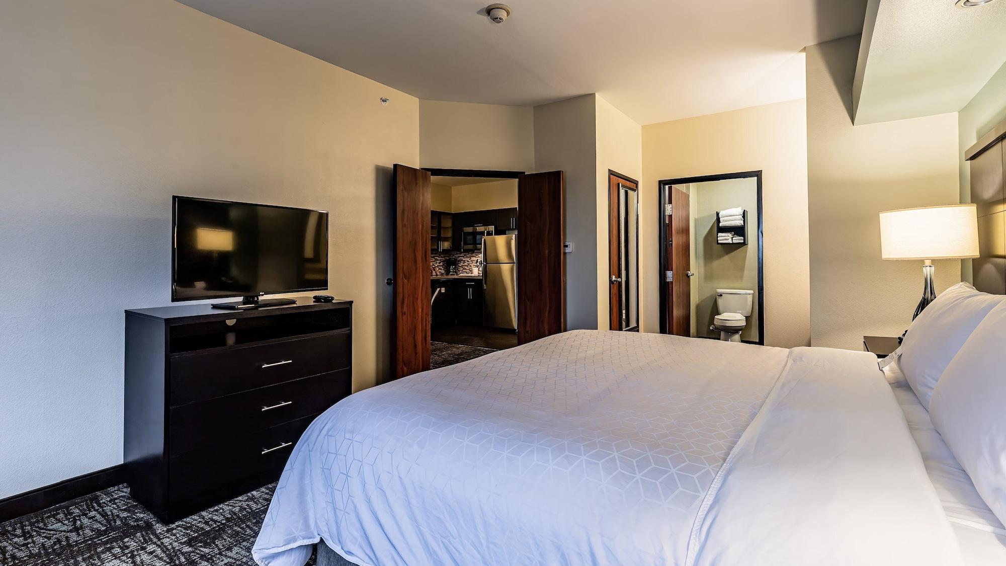 Staybridge Suites Laredo International Airport by IHG - photo 18