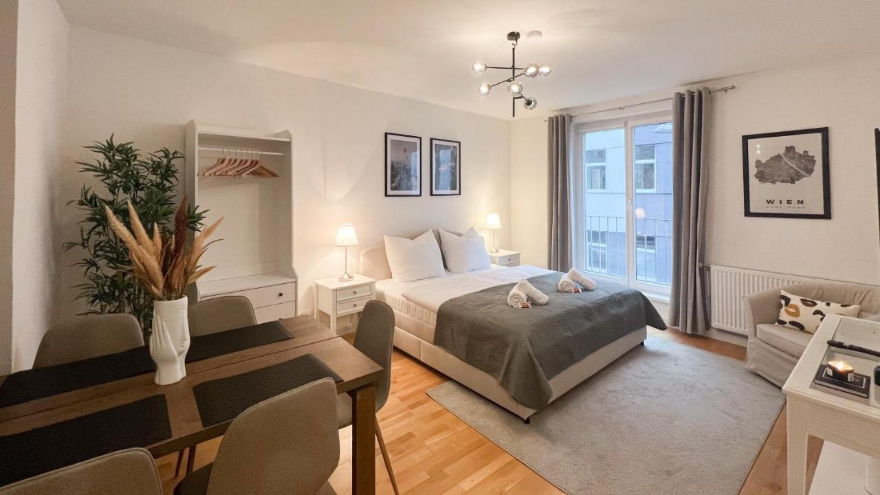 Charming modern & spacious Apartment — 4-Star Luxury Hotel in Vienna, Austria