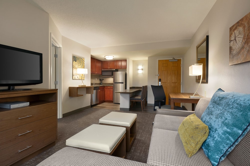 Staybridge Suites Tampa East Brandon by IHG - photo 12