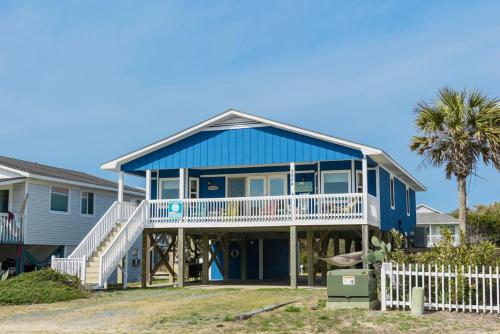 Out of the Blue by Oak Island Accommodations - photo 49