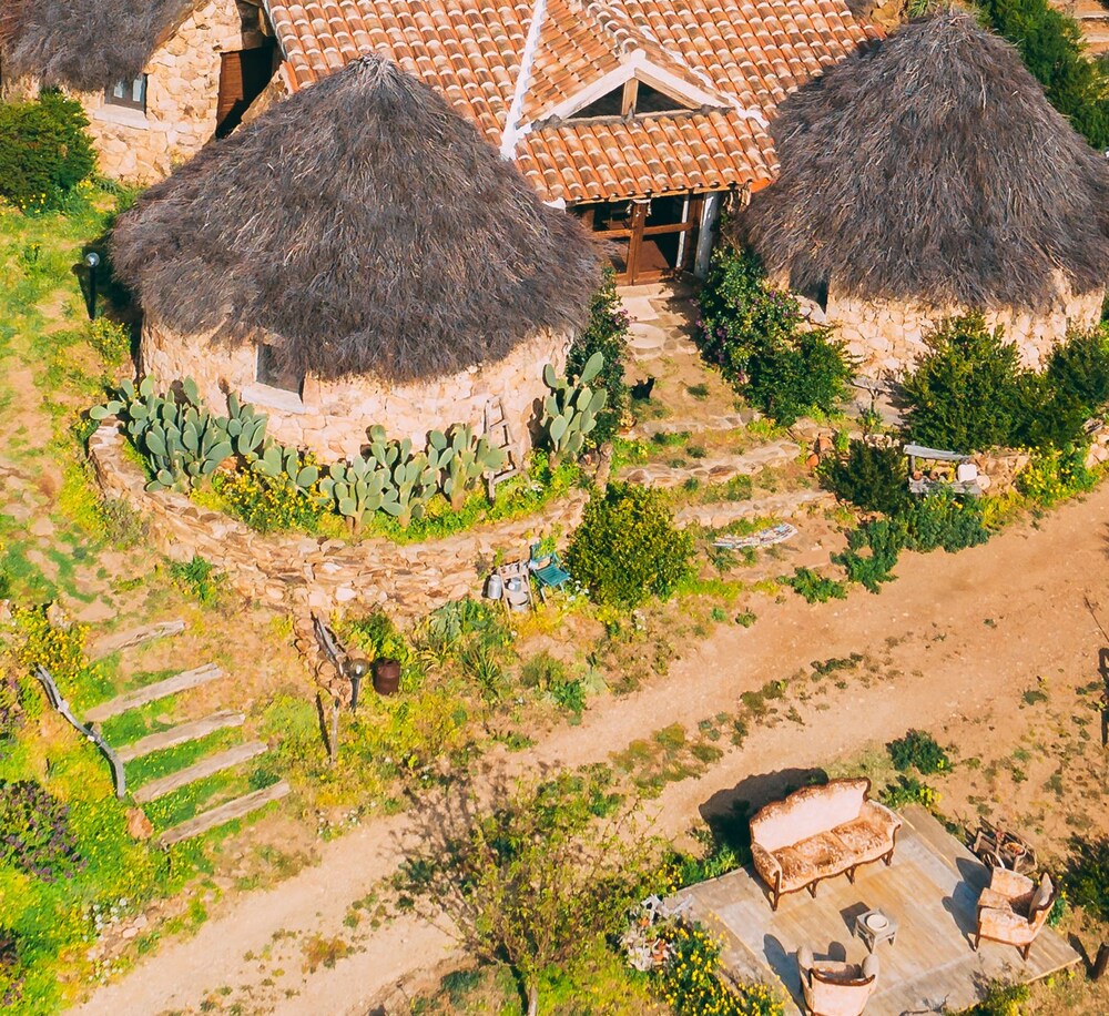 Essenza Sardegna — hotel in Torpe