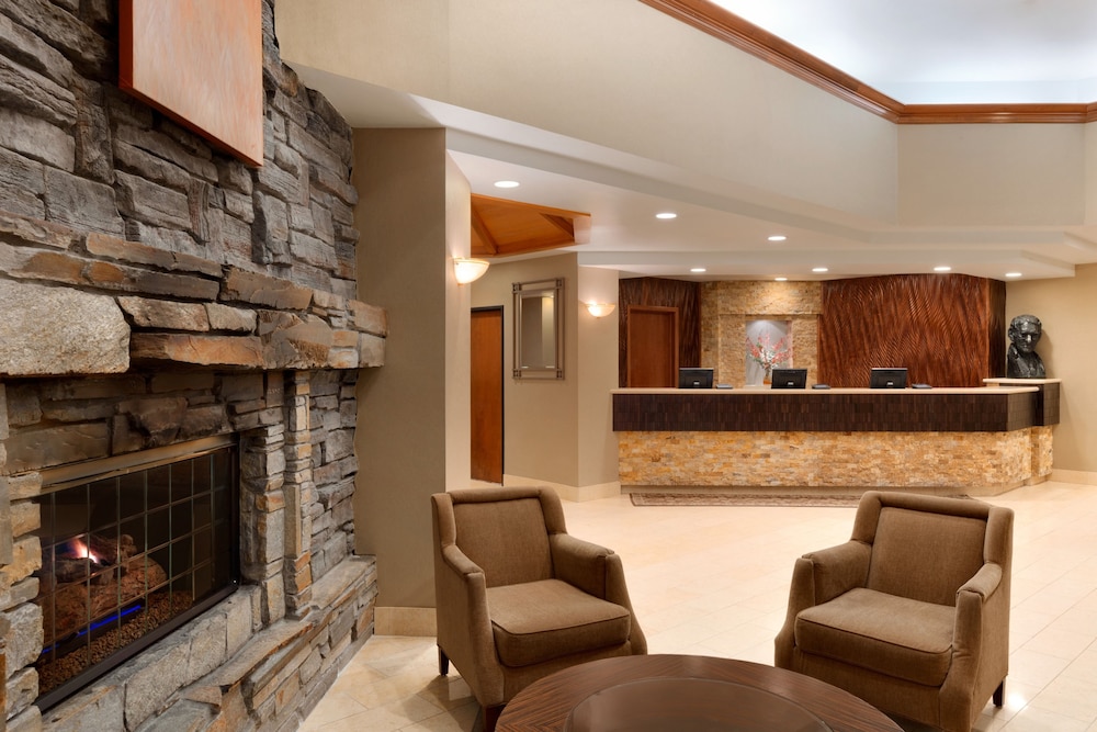 Harrah s Lake Tahoe A Caesars Rewards Destination - photo 4