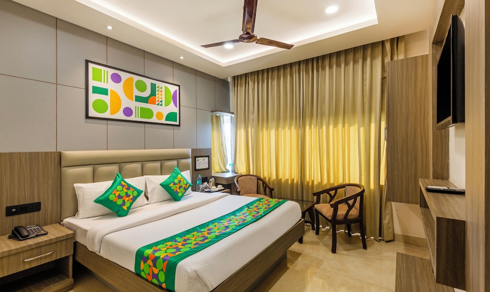 Treebo Bombay Palace - last minute hotel in Chandigarh