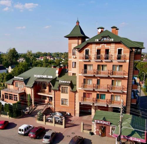 Golden Lion Hotel — hotel in Boryspil'