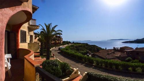 Appartamento sul Mare La Marmorata — 4-Star Luxury Hotel in Santa Teresa Gallura, Italy