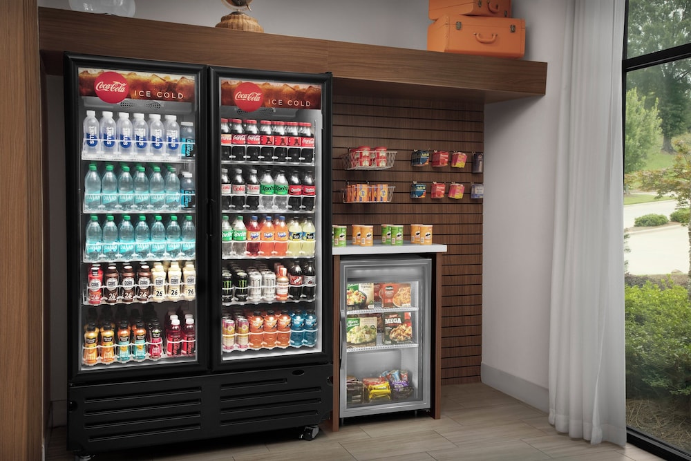 Holiday Inn Express & Suites Birmingham Homewood by IHG - photo 20