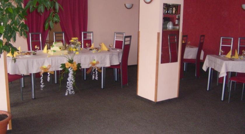 Penzion U Kašných — hotel in Mnisek Pod Brdy