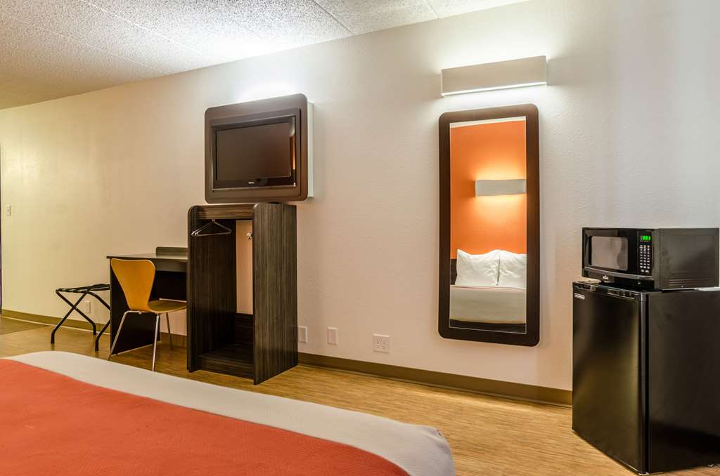 Motel 6 York NE - photo 8