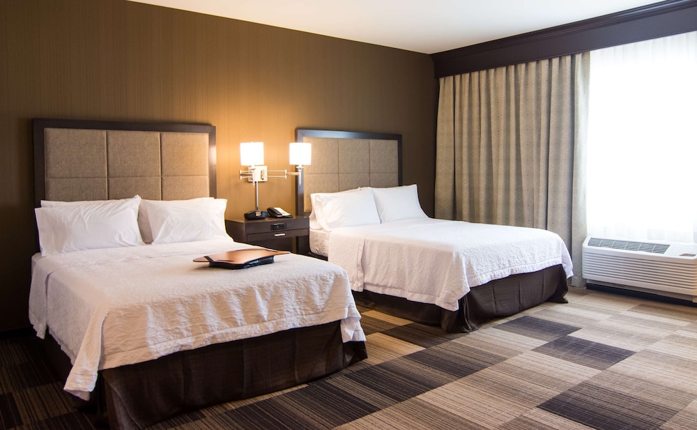 Hampton Inn Orange City - photo 15