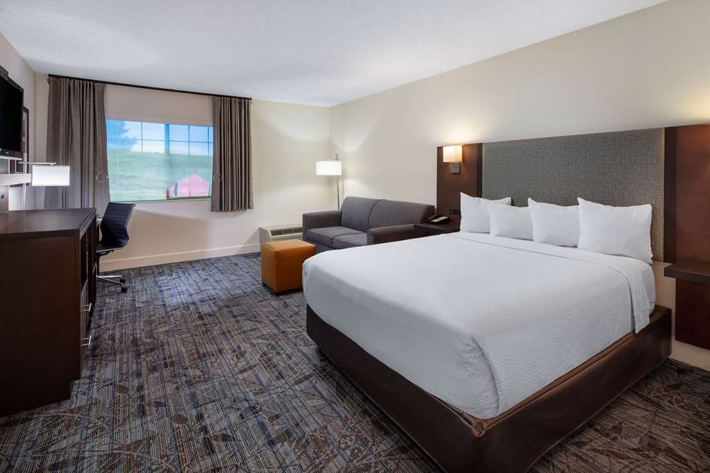 Ramada by Wyndham Spokane Airport - photo 21