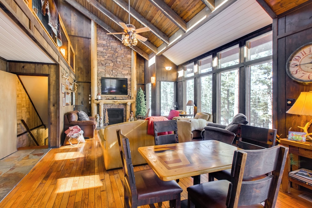 Angel Fire Cabin with Game Room about 4 Mi to Ski Resort - photo 6