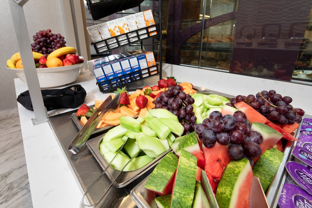 Holiday Inn Washington College Pk by IHG - photo 31