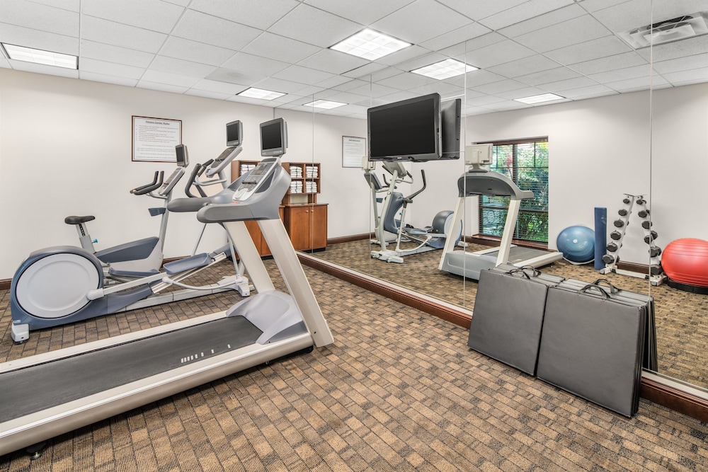 Holiday Inn Express & Suites Wilmington Newark by IHG - photo 38