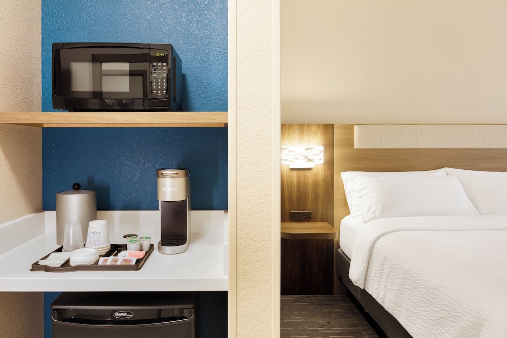 Holiday Inn Express Logan an IHG Hotel - photo 5