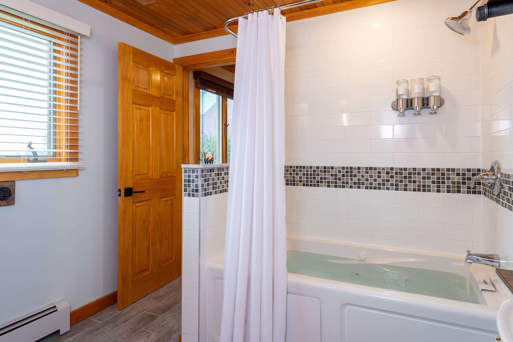 The Inn at OxBow Acres - photo 33