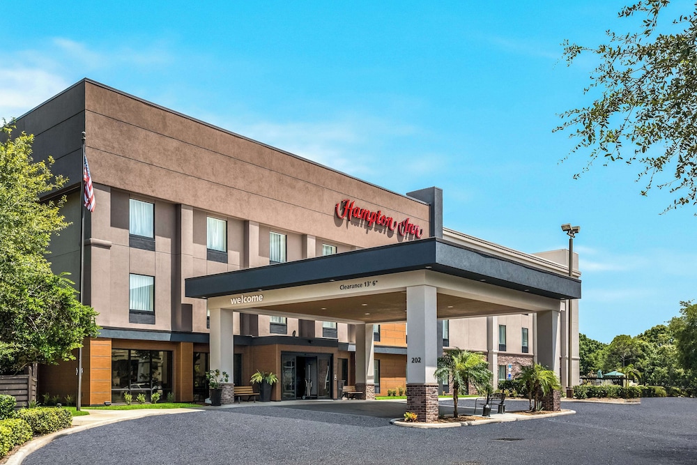 Hampton Inn Winter Haven - photo 36