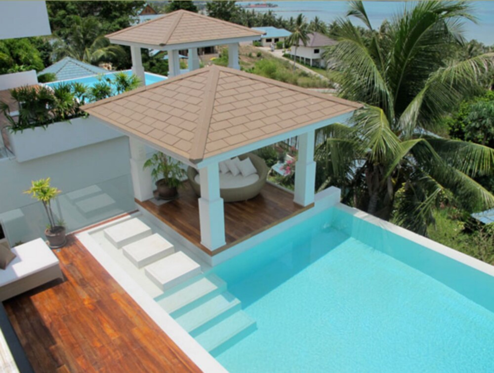 3 Bedroom Sea View Villa Sea Shore — 4-Star Luxury Hotel in Koh Samui, Thailand