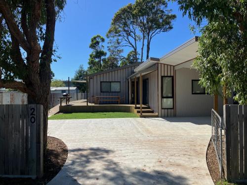 The Anchorpoint - carbon neutral hotel in Mallacoota