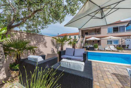 Apartments A&A — 4-Star Luxury Hotel in Bibinje, Croatia