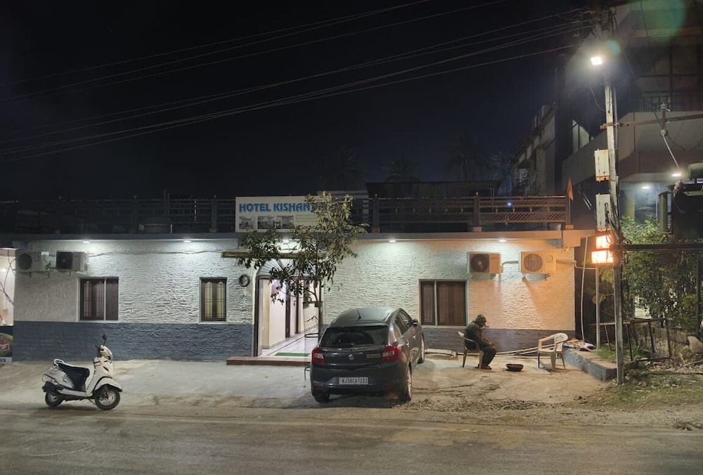 Hotel kishanjis in Abu, India