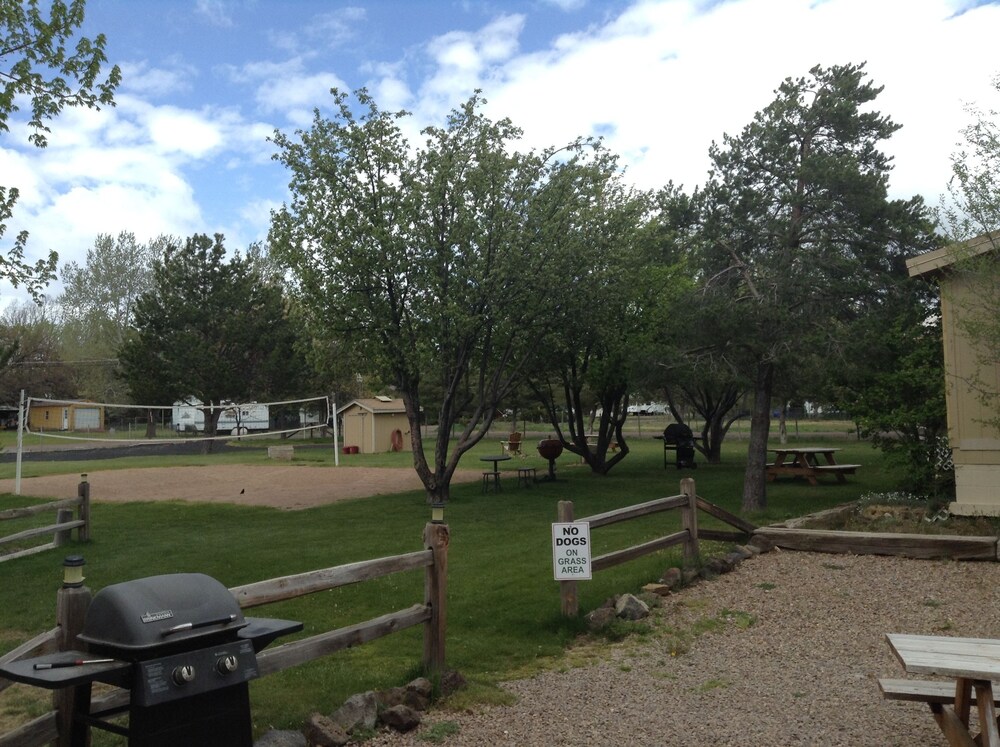 Rainbow's End Resort on Rainbow Lake - photo 100
