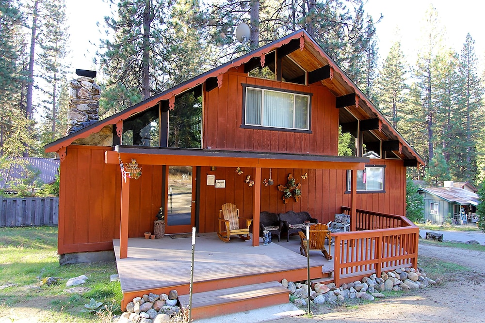 6B Meadow View - carbon neutral hotel in Ahwahnee