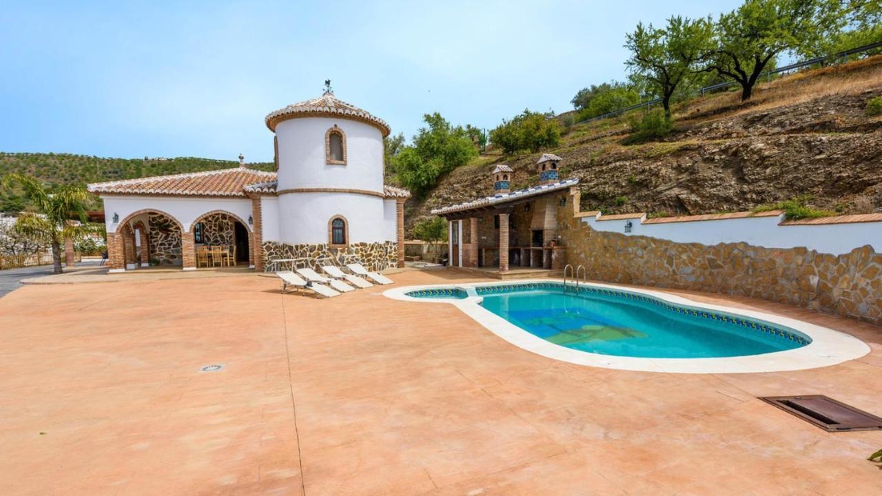 Villa Asuncion Arenas by Ruralidays — 4-Star Luxury Hotel in Arenas, Spain