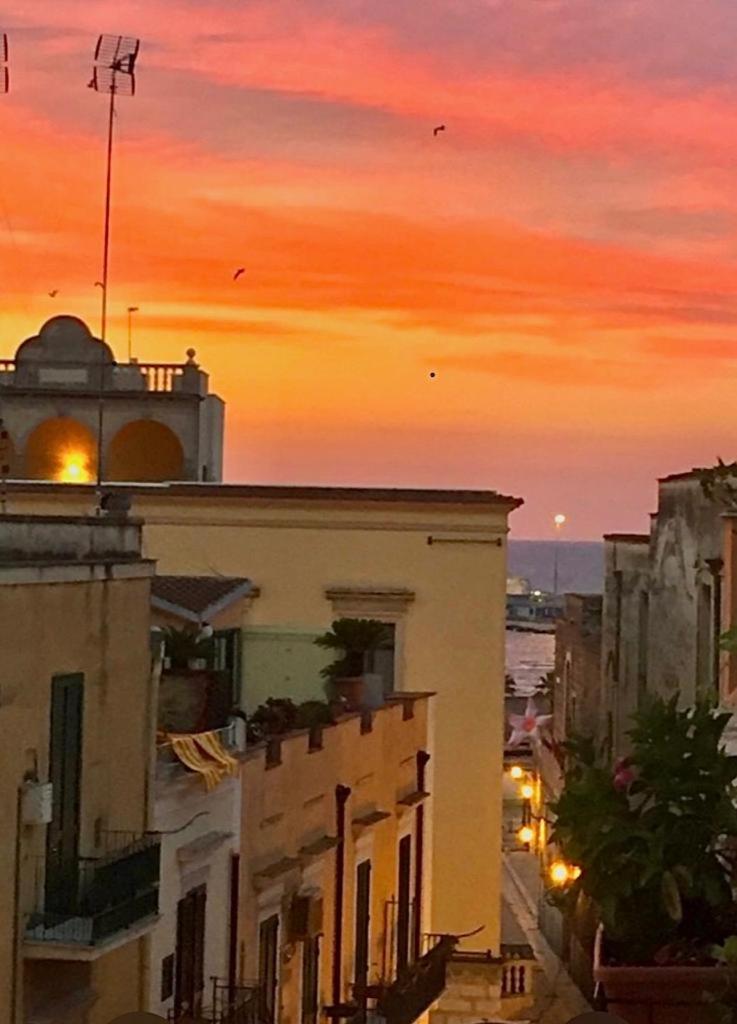 Casa Vacanze R&G La Marra — 4-Star Luxury Hotel in Barletta, Italy