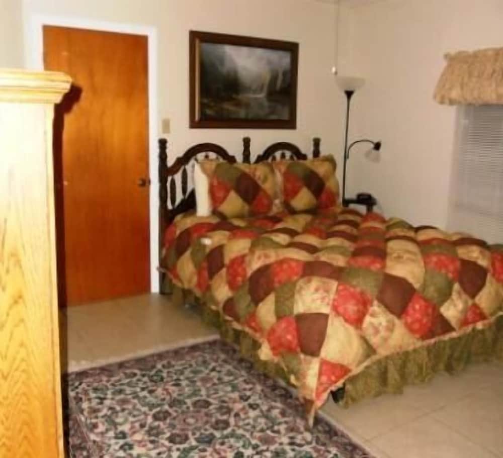 Rio Vista Resort - photo 9