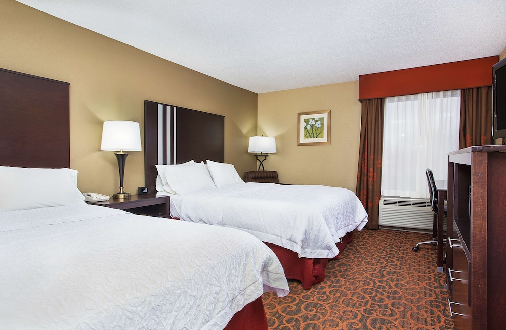 Hampton Inn Dry Ridge - photo 16