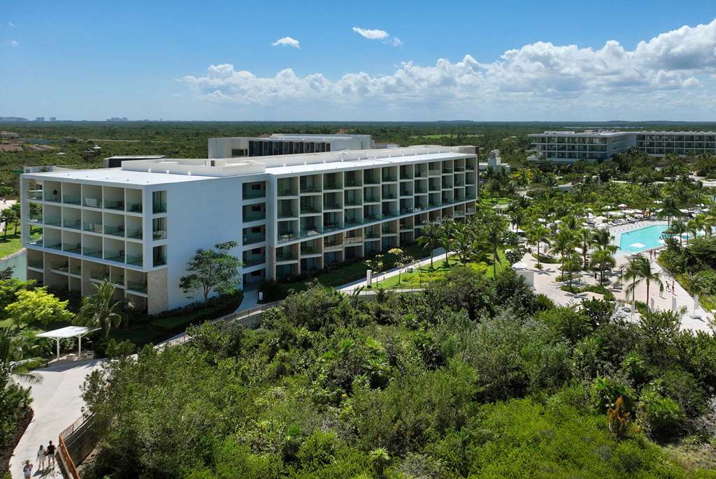 Grand Palladium Costa Mujeres Resort & Spa All Inclusive