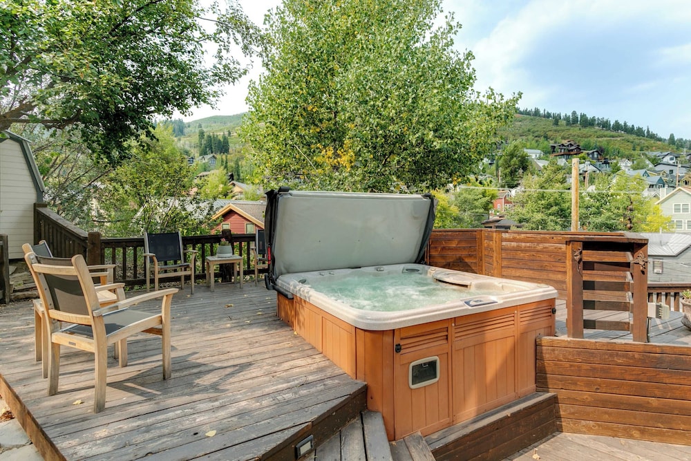 Hillside Overlook by Avantstay Quiet Mountain Getaway w Incredible Views - photo 30