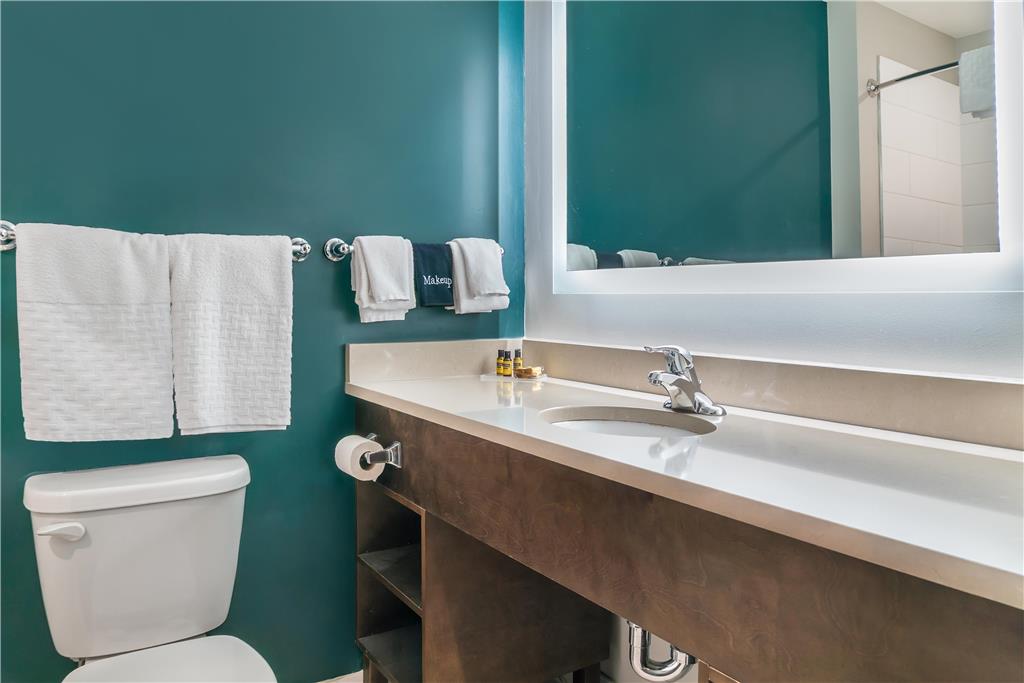 Best Western Plus Wayland Hotel - photo 21