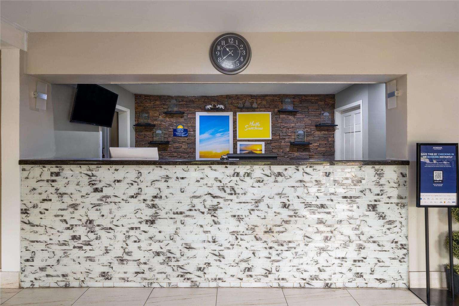 Days Inn by Wyndham Anderson - photo 5
