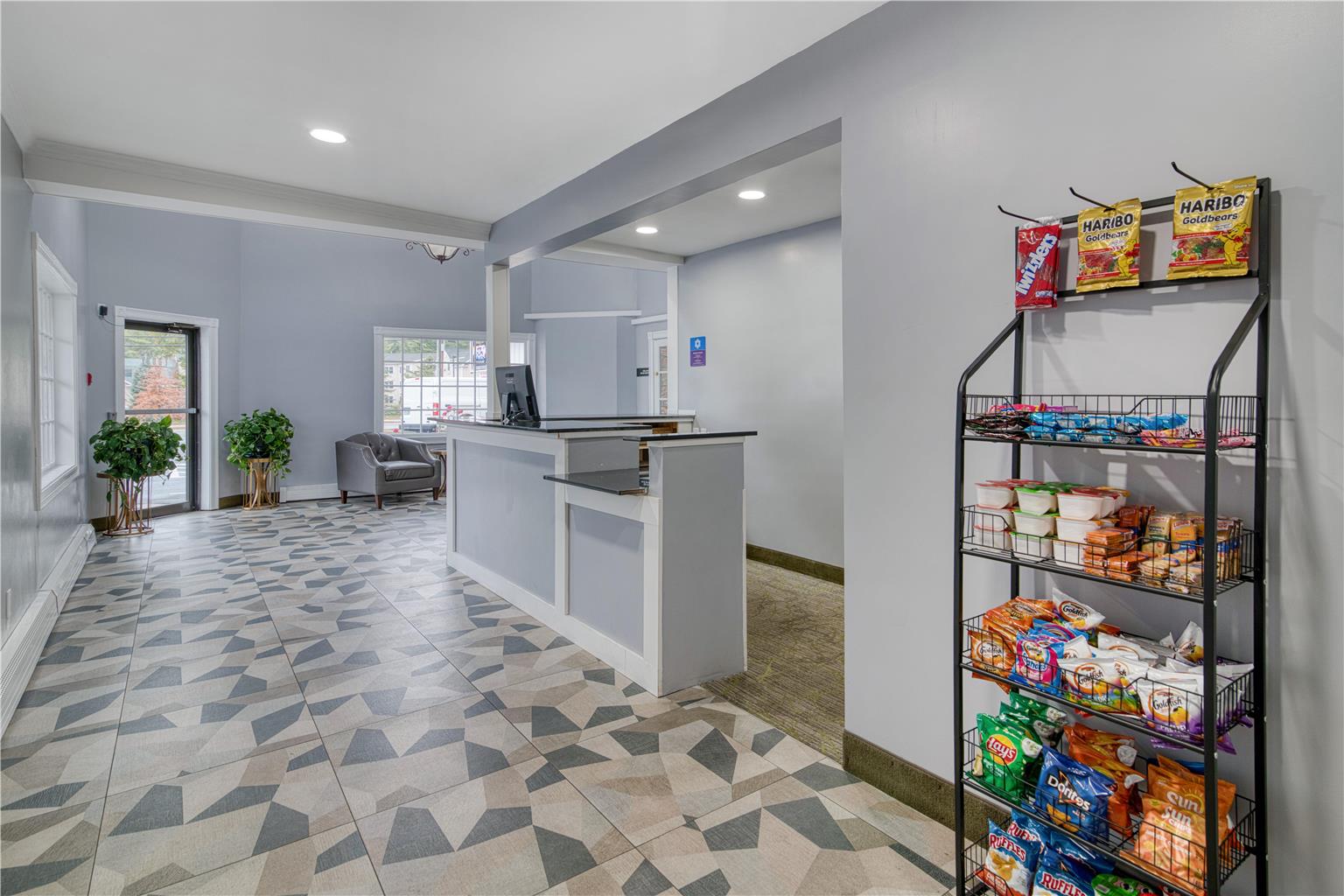 Yankee Clipper Inn SureStay Collection by Best Western - photo 4
