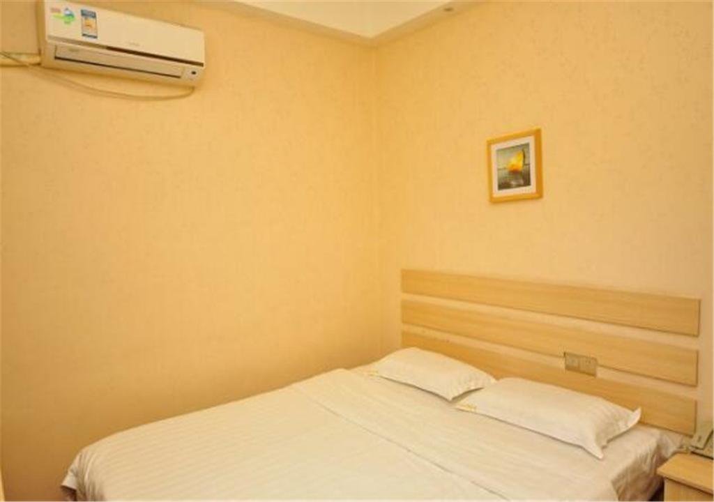 Yijia Inn - carbon neutral hotel in Linyi