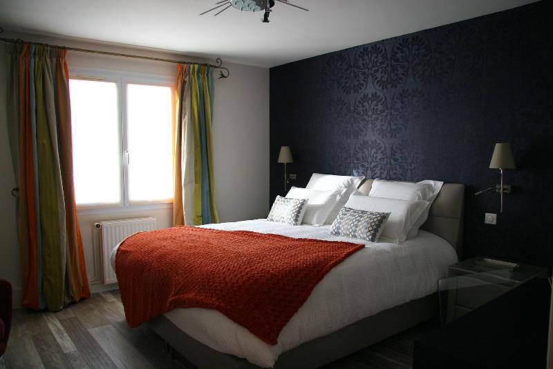 Les Suites Champenoises — hotel in Tinqueux