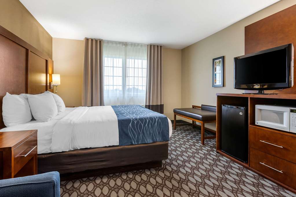 Comfort Inn Story City - photo 9