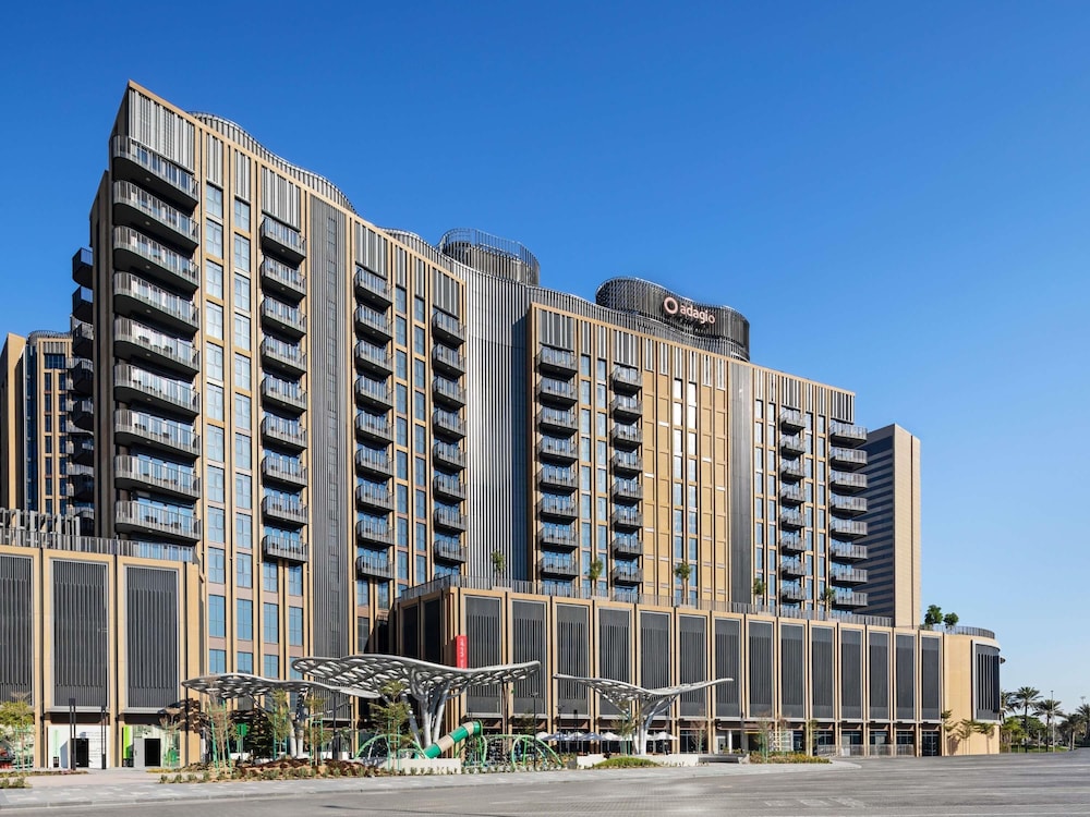 Aparthotel Adagio Dubai Deira — 4-Star Luxury Hotel in Dubai, United Arab Emirates