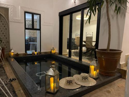 Riad Les Jardins de Kenza idéalement situé 5 minutes de la place Jemaa El Fna — 4-Star Luxury Hotel in Marrakesh, Morocco