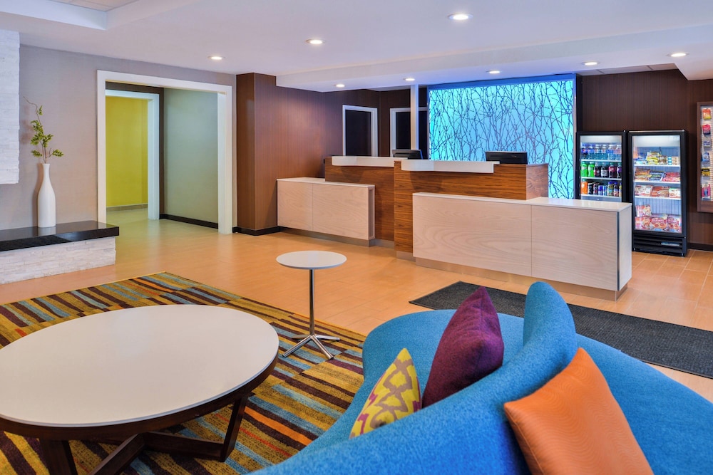 Fairfield Inn & Suites By Marriott Beaumont - photo 9