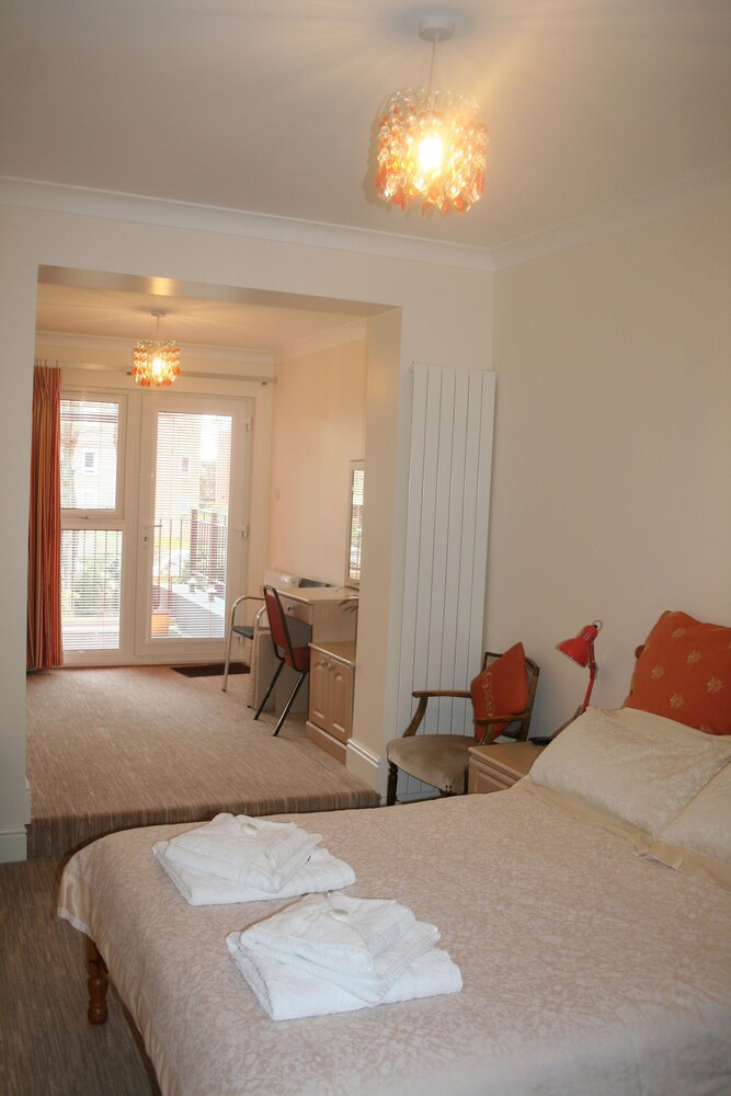 Liston Hotel — Bournemouth — photo 4