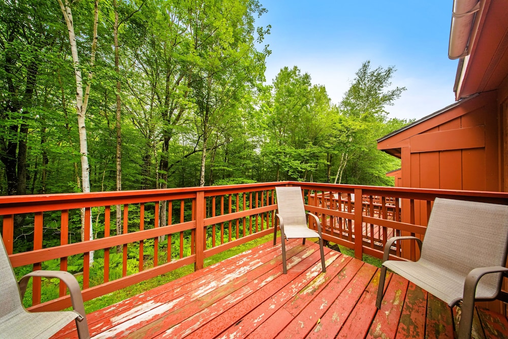 Evergreen Valley Inn - photo 84