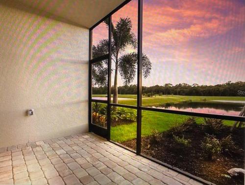 GOLF Paradise Lakewood National Beautiful Resort Palmer’s Cove Condo in Bradenton, United States
