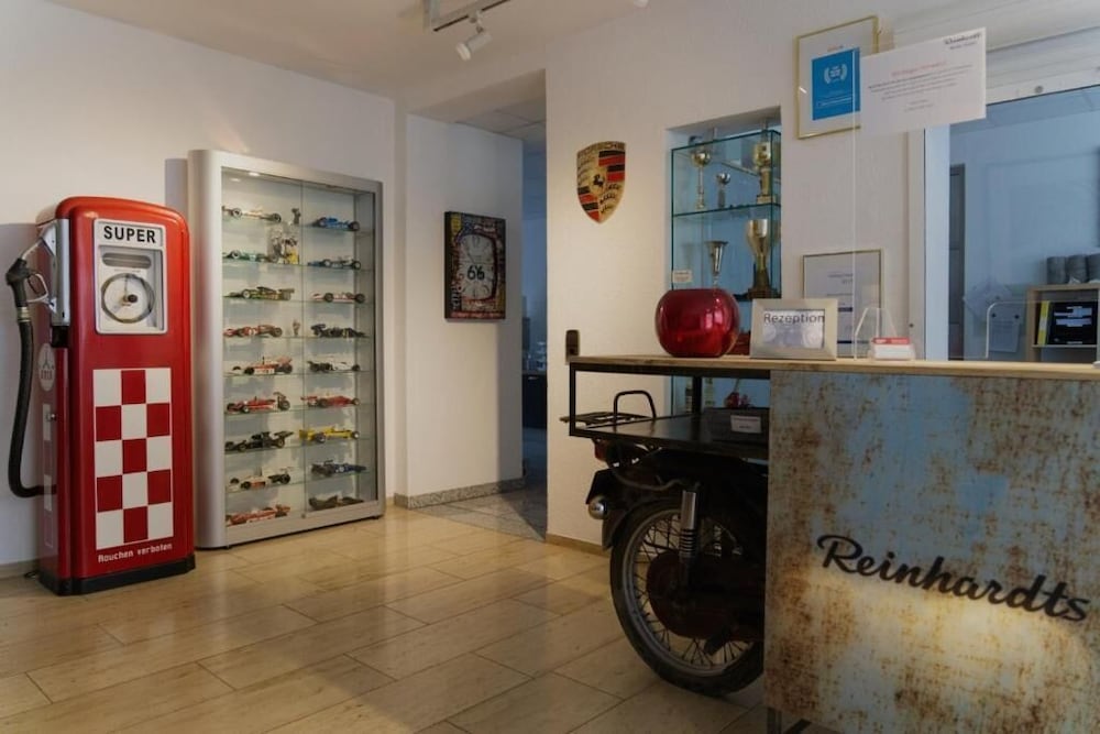 Reinhardts Garni Automobilia Hotel in Bietigheim-Bissingen, Germany