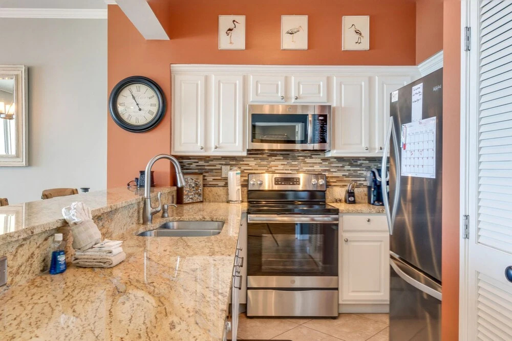 Tides of Tops’l 1008 by Destin Getaways in Miramar Beach, United States