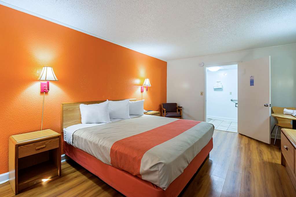 Motel 6 Perry GA - photo 8