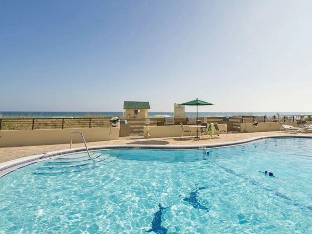 Emerald Towers 0104 - last minute hotel in Destin