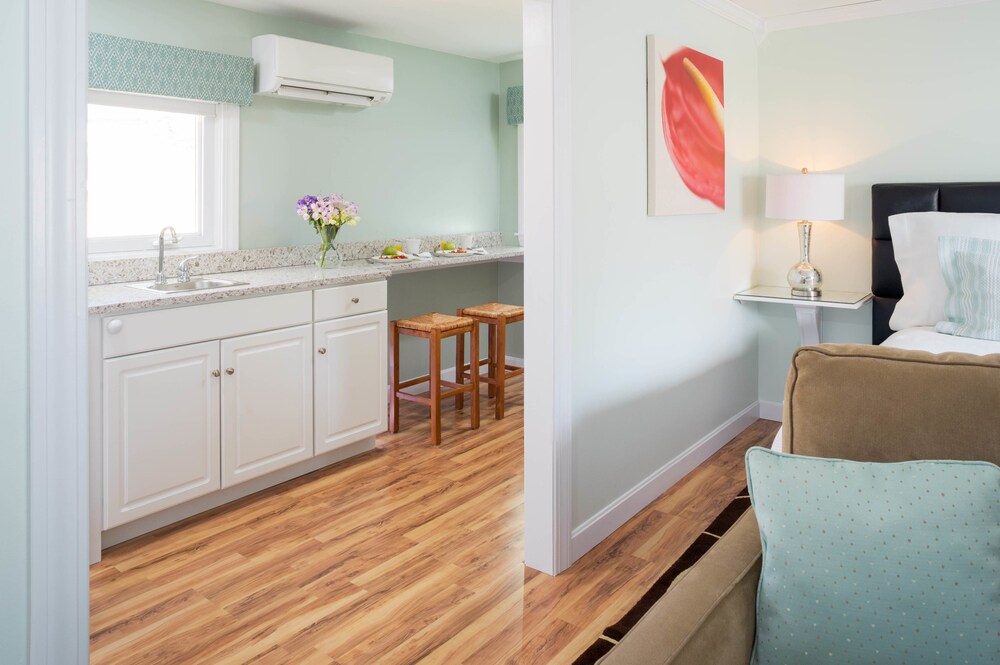 Maine Stay Inn & Cottages - photo 23